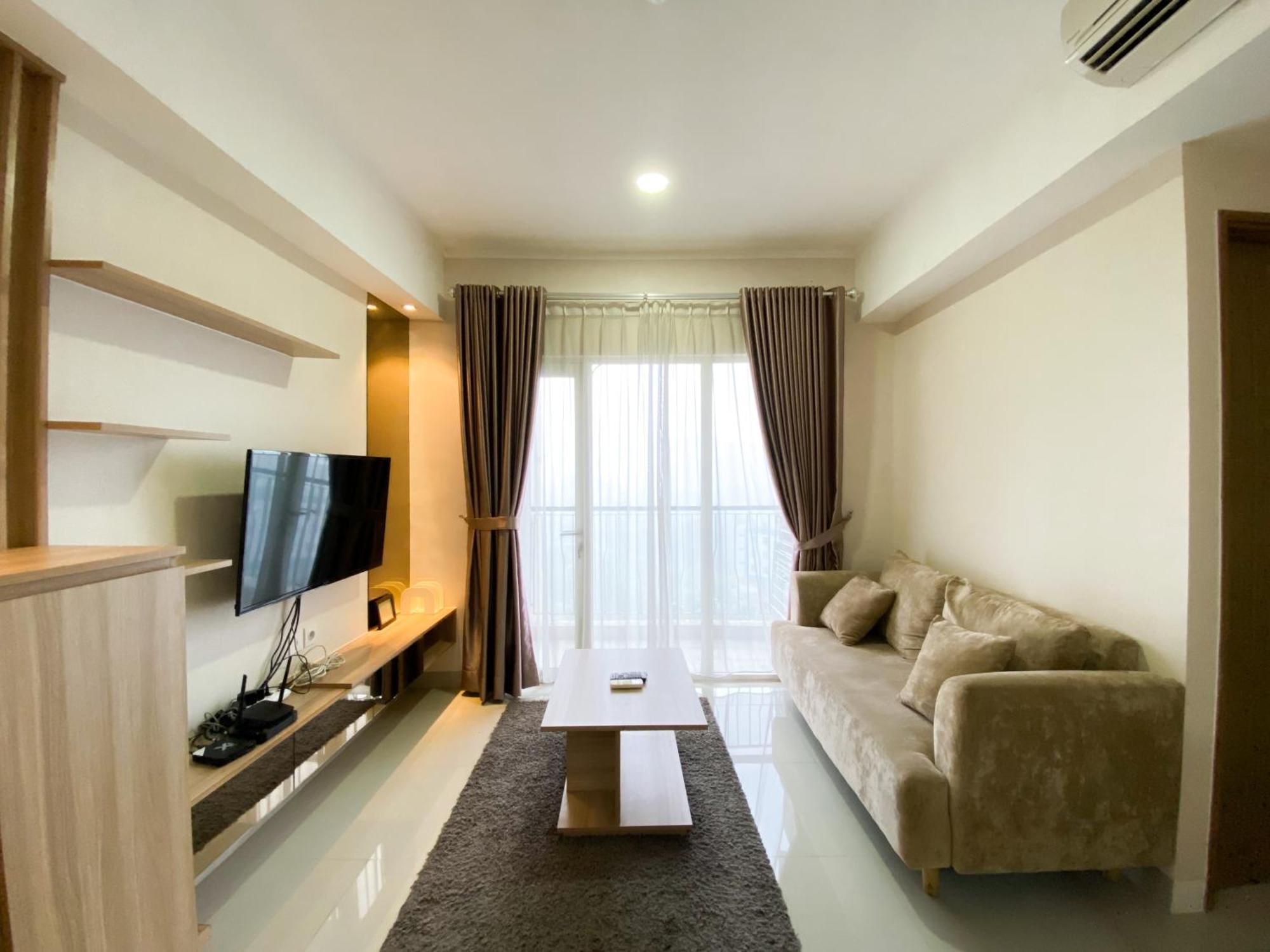 Apartemen Cozy And Minimalist 2br At 8th Floor The Oasis Cikarang By Travelio