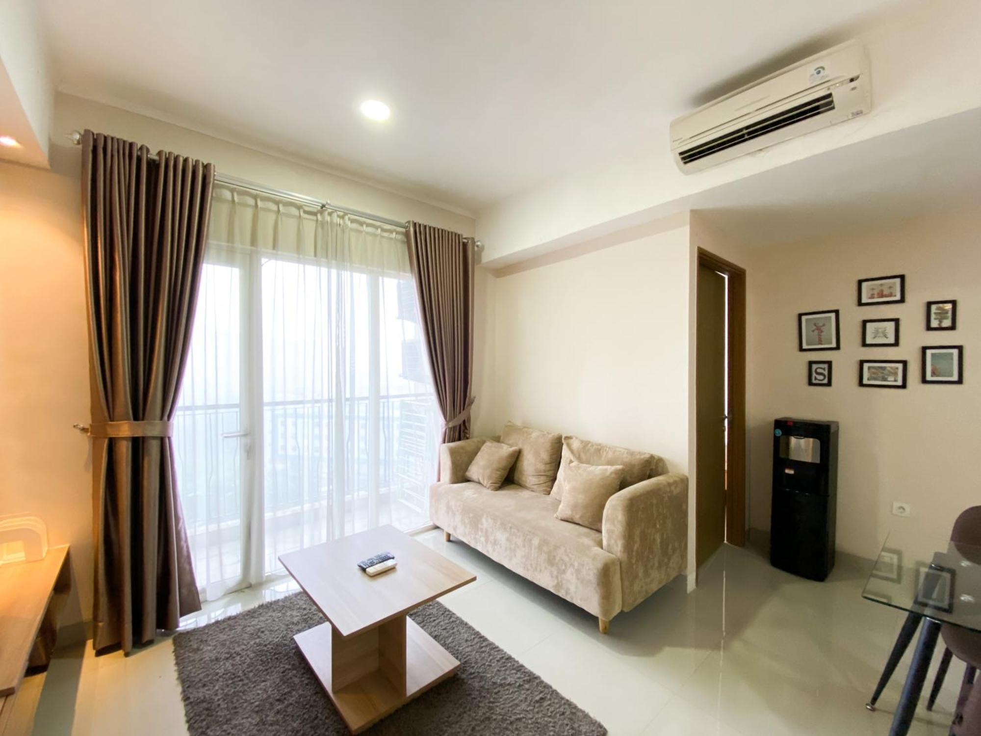 Apartemen Cozy And Minimalist 2br At 8th Floor The Oasis Cikarang By Travelio *