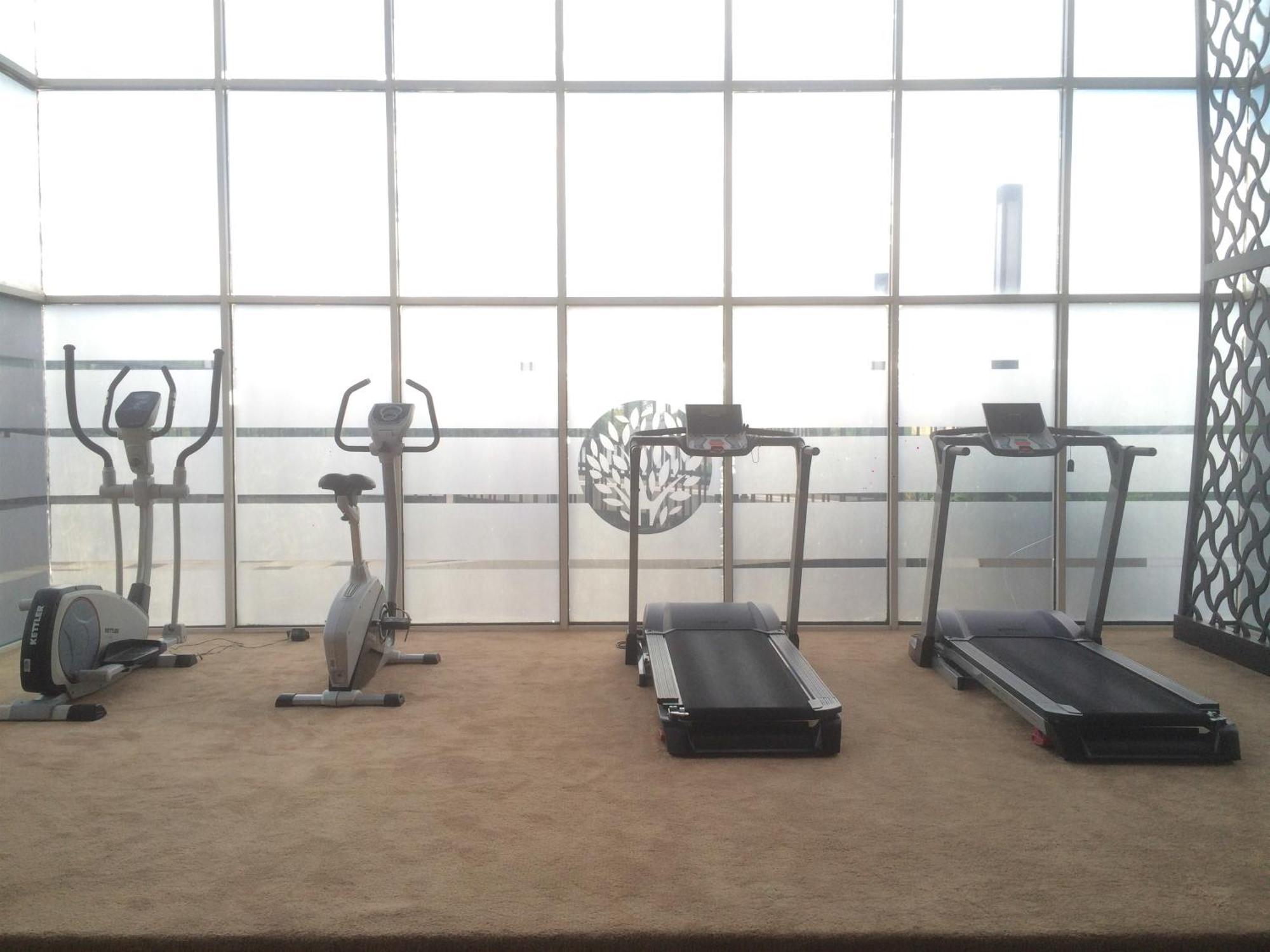 Cozy And Minimalist 2br At 8th Floor The Oasis Cikarang By Travelio Apartemen Bekasi